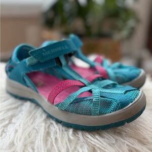 Merrell Aqua and Fuchsia Outdoor Sandals